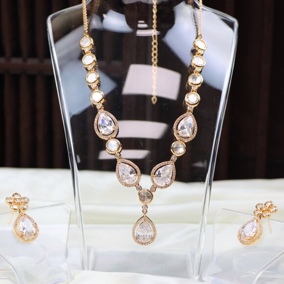 Elegant Teardrop Necklace & Earrings Set , JP29 - Picture 6 of 11